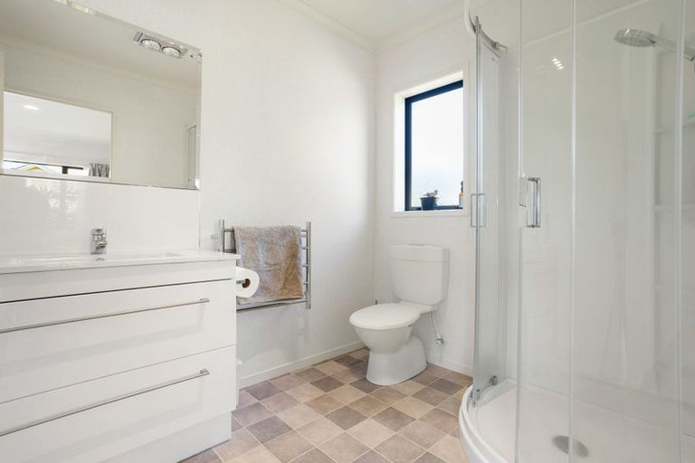 Photo of property in 36 Fendalton Drive, Rototuna, Hamilton, 3210