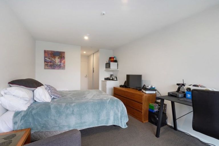 Photo of property in Leicester Executive Apartments, 407/282 Madras Street, Christchurch Central, Christchurch, 8011
