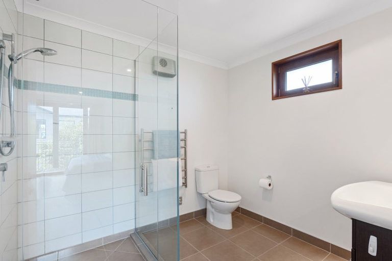 Photo of property in 9 Taylors Avenue, Bryndwr, Christchurch, 8052