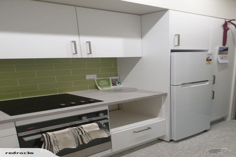 Photo of property in Fountain Court, 48u9 Oriental Parade, Oriental Bay, Wellington, 6011