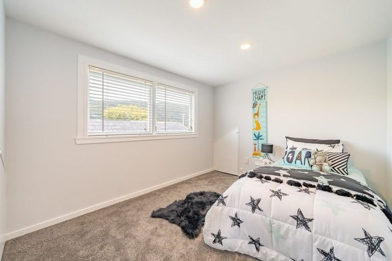 Photo of property in 15 Nile Street, Waterloo, Lower Hutt, 5011