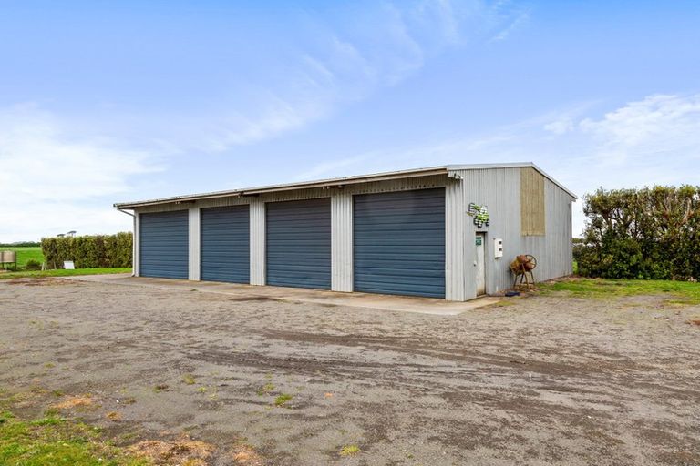 Photo of property in 612 Rama Road, Auroa, Hawera, 4678