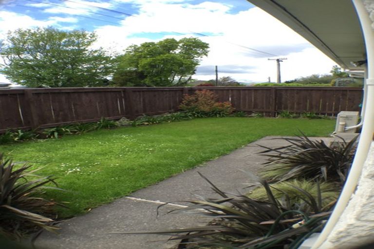 Photo of property in 2/97 Geraldine Street, Edgeware, Christchurch, 8013