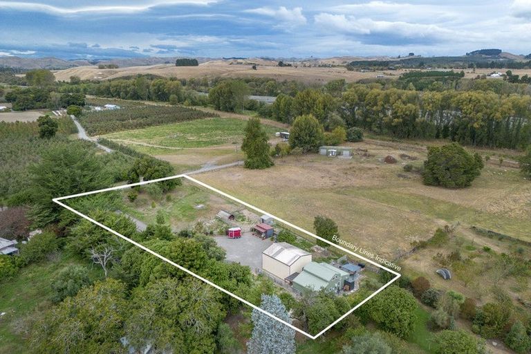 Photo of property in 19 Rathbone Street, Waipawa, 4210