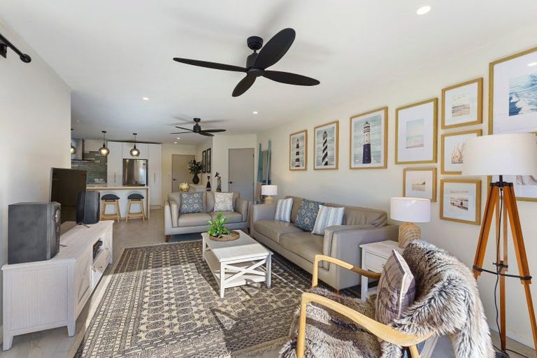 Photo of property in 71 Cedar Drive, Paraparaumu Beach, Paraparaumu, 5032