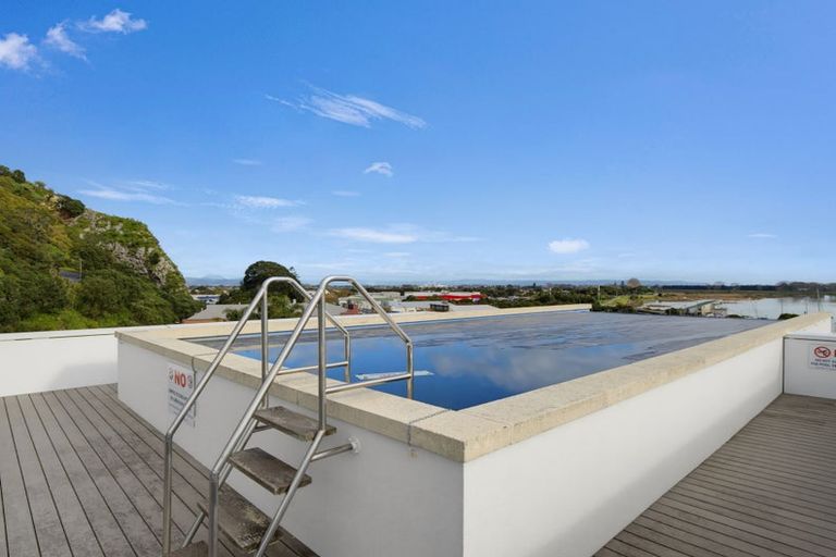 Photo of property in Quayside Apartments, 212/11 George Street, Whakatane, 3120