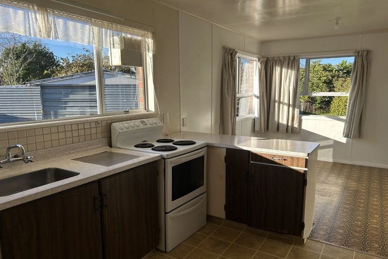 Photo of property in 31 Oxford Street, Martinborough, 5711