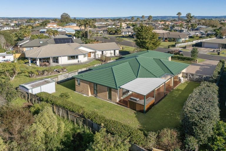 Photo of property in 54 Mahonia Place, Pyes Pa, Tauranga, 3112