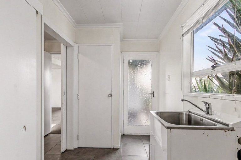 Photo of property in 7a Seafront Road, Castlecliff, Whanganui, 4501