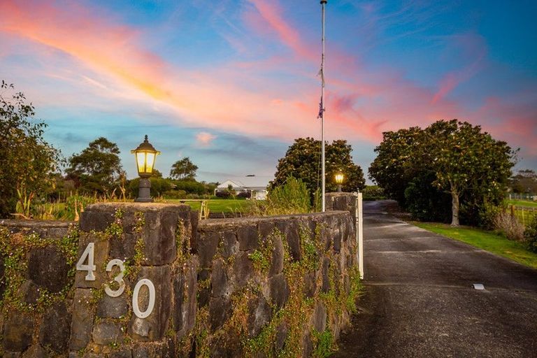 Photo of property in 430 Waitoki Road, Wainui, Silverdale, 0994