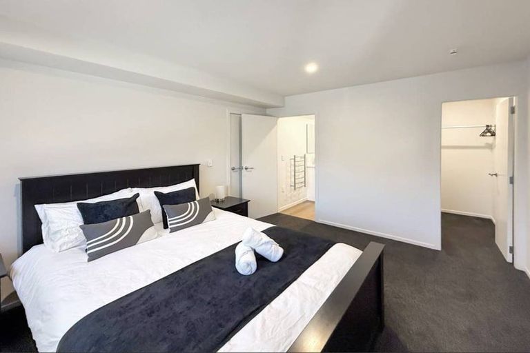 Photo of property in 56 Rangiora Avenue, Kaiwharawhara, Wellington, 6035