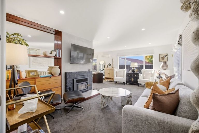 Photo of property in 42 Trafford Street, Harewood, Christchurch, 8051