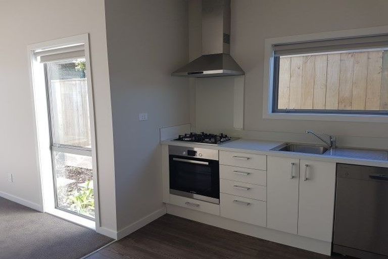 Photo of property in 32u1 Dr Taylor Terrace, Johnsonville, Wellington, 6037