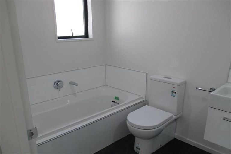 Photo of property in 2/87 Mandeville Street, Riccarton, Christchurch, 8011