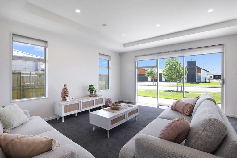 Photo of property in 119 Rannoch Drive, Broomfield, Christchurch, 8042