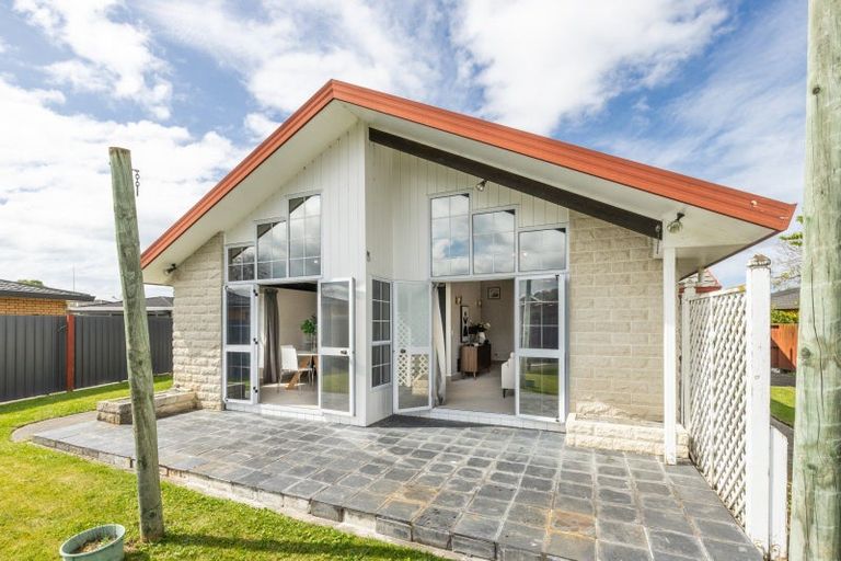 Photo of property in 11 Kotuku Place, Taradale, Napier, 4112