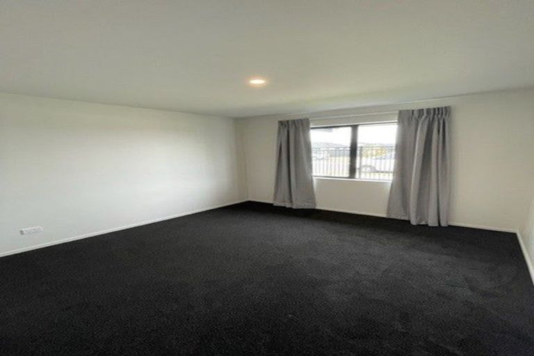 Photo of property in 161 Faringdon Boulevard, Rolleston, 7615