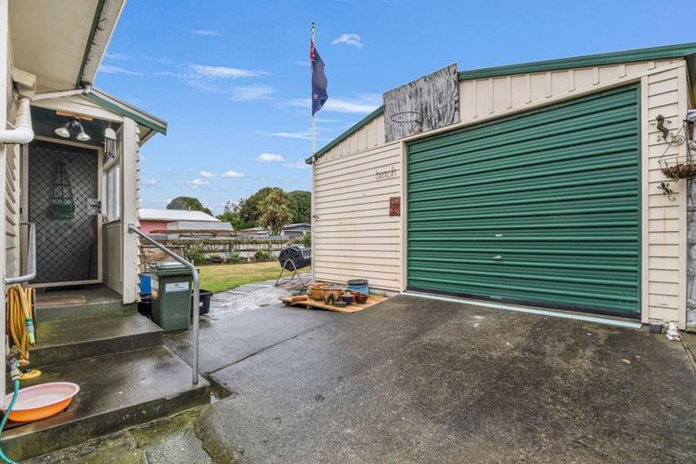 Photo of property in 14 Tainui Street, Castlecliff, Whanganui, 4501