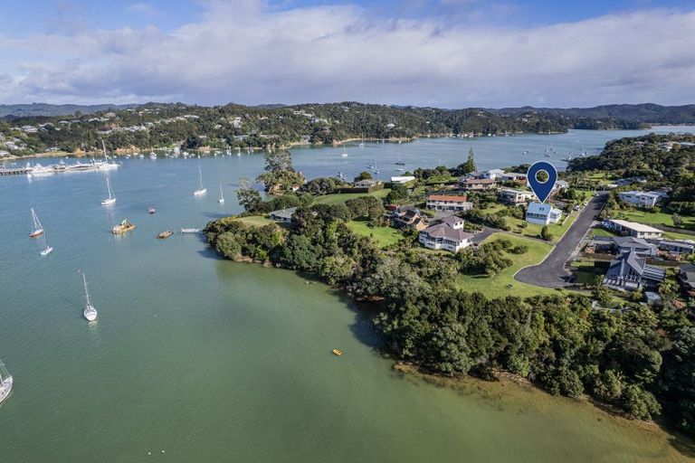 Photo of property in 8 Kakapu Road, Okiato, Russell, 0272
