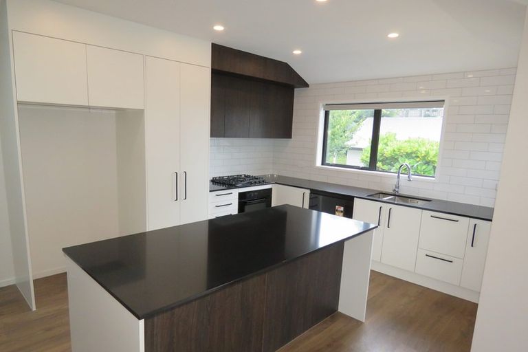 Photo of property in 191a Golf Road, Titirangi, Auckland, 0604