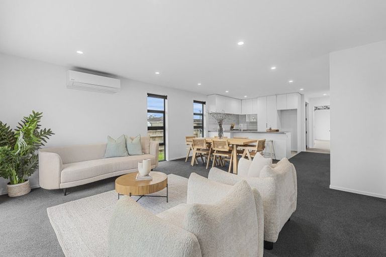 Photo of property in 5a Massey Street, Westown, New Plymouth, 4310
