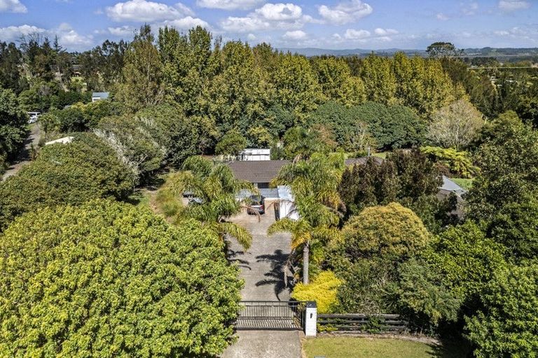 Photo of property in 17 Terry Smyth Drive, Kumeu, 0892