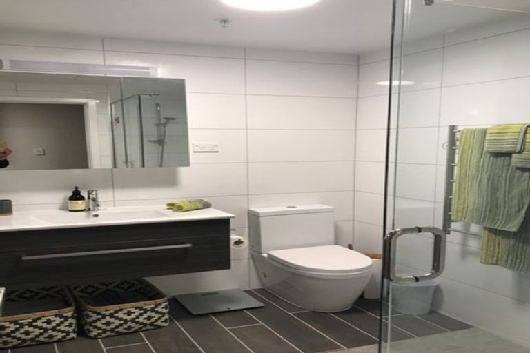 Photo of property in Frame Apartments, 701/111u Molesworth Street, Thorndon, Wellington, 6011