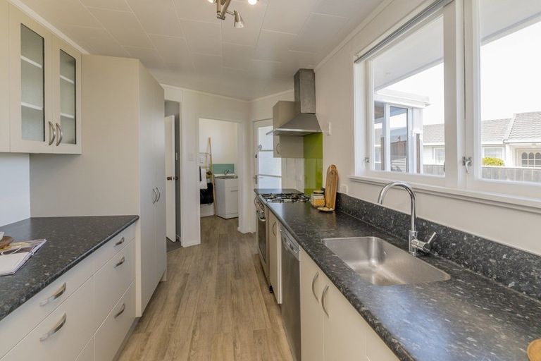 Photo of property in 183 Tiro Tiro Road, Levin, 5510