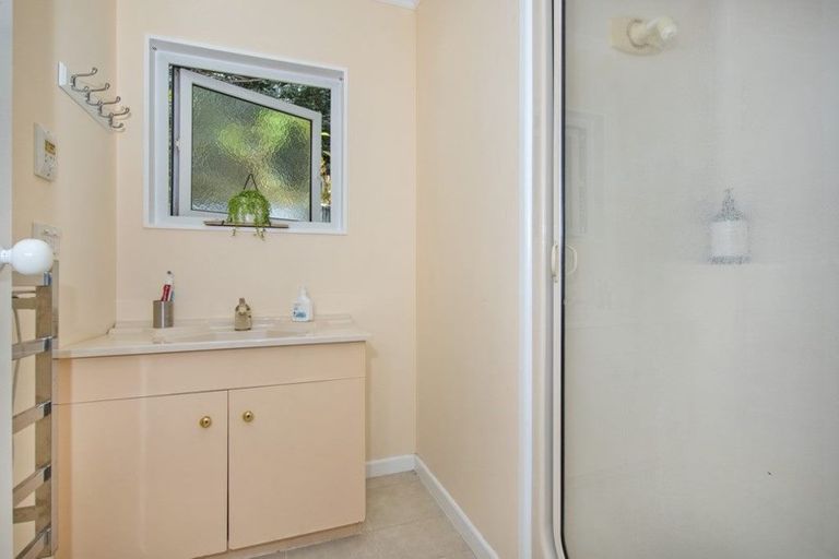 Photo of property in 10 Saint Andrews Place, Te Kamo, Whangarei, 0112