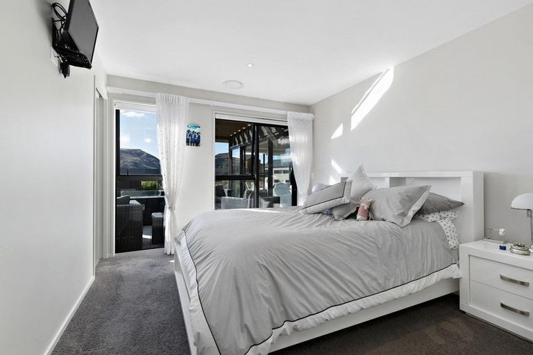 Photo of property in 9 Mckellar Drive, Jacks Point, Queenstown, 9371