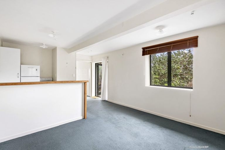 Photo of property in 18 Lincoln Street, Brooklyn, Wellington, 6021