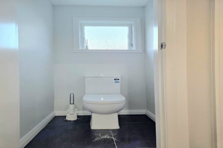 Photo of property in 24 Wilson Street, Newtown, Wellington, 6021