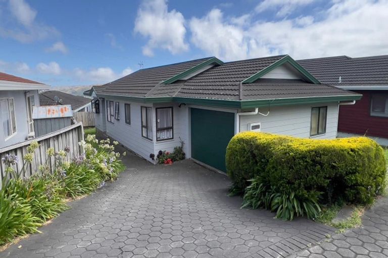 Photo of property in 8a Kentwood Drive, Woodridge, Wellington, 6037