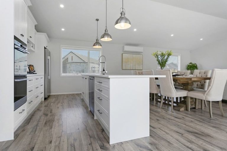 Photo of property in 9 Mike Smith Drive, Cambridge, 3434