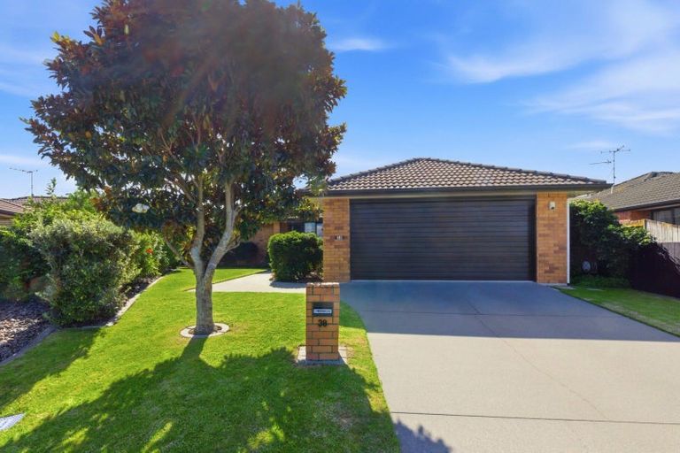 Photo of property in 38 Atlantic Close, Papamoa Beach, Papamoa, 3118