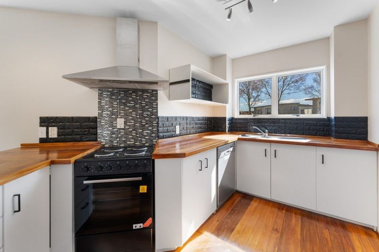 Photo of property in 1 Arbor-lea Avenue, Richmond, 7020