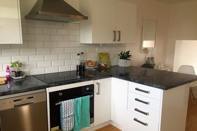 Photo of property in 168u2 Tinakori Road, Thorndon, Wellington, 6011