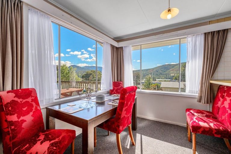 Photo of property in 14 Lawrence Street, Havelock, 7100