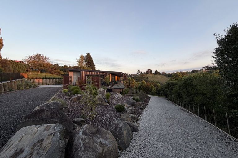 Photo of property in 17 Nga Parae Road, Oropi, Tauranga, 3173