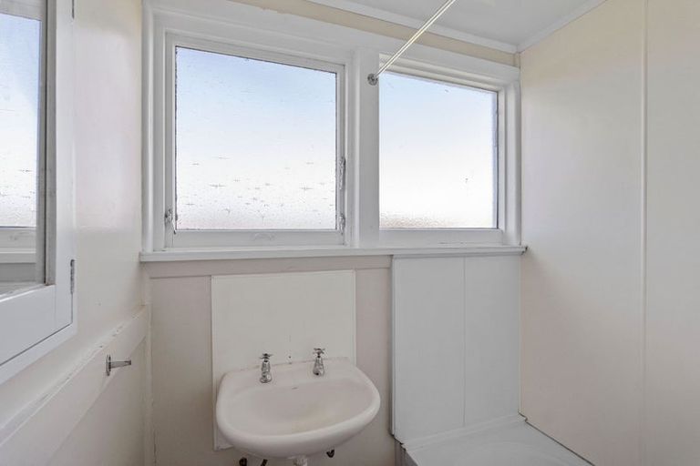 Photo of property in 6 Glenfield Crescent, Mairehau, Christchurch, 8052