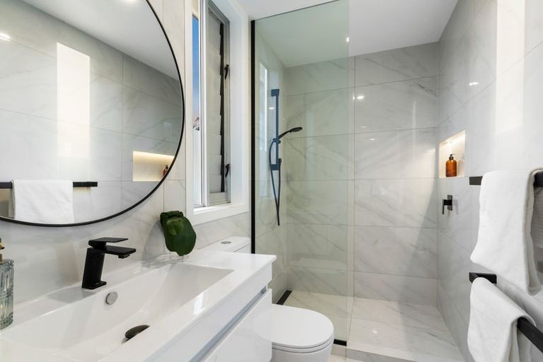 Photo of property in 10/4 Campbell Road, Takapuna, Auckland, 0622