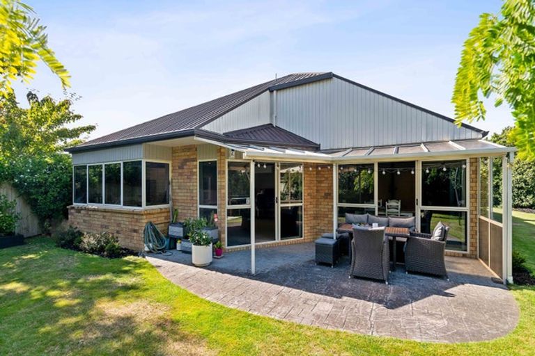 Photo of property in 3 Hamish Place, Westmorland, Christchurch, 8025