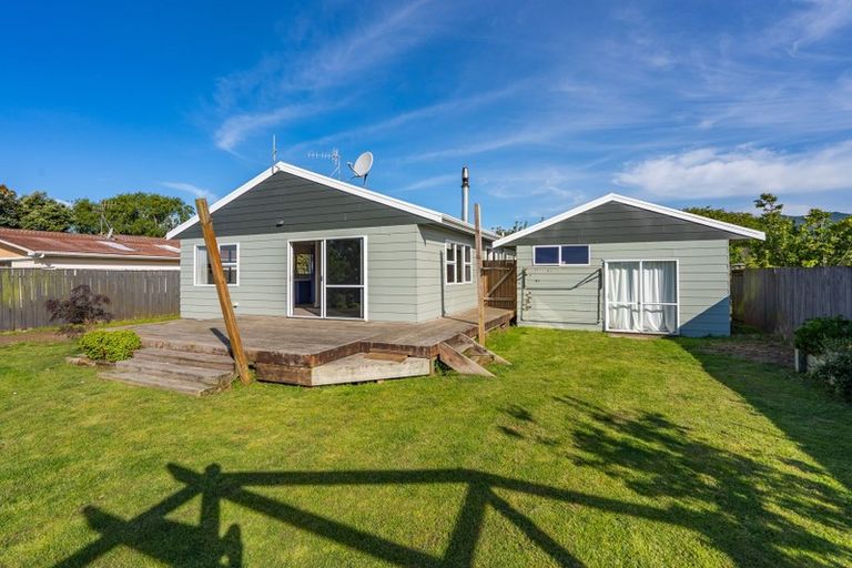 Photo of property in 26 Linwood Drive, Paraparaumu, 5032