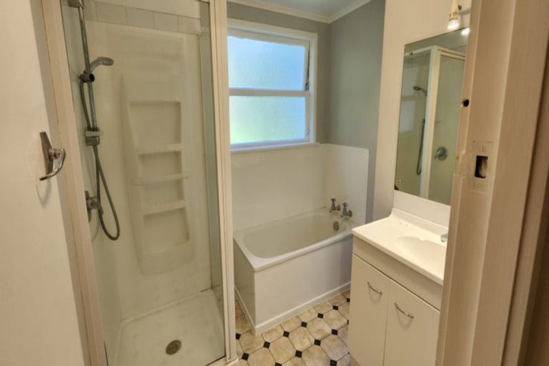 Photo of property in 3 Tamar Street, Island Bay, Wellington, 6023