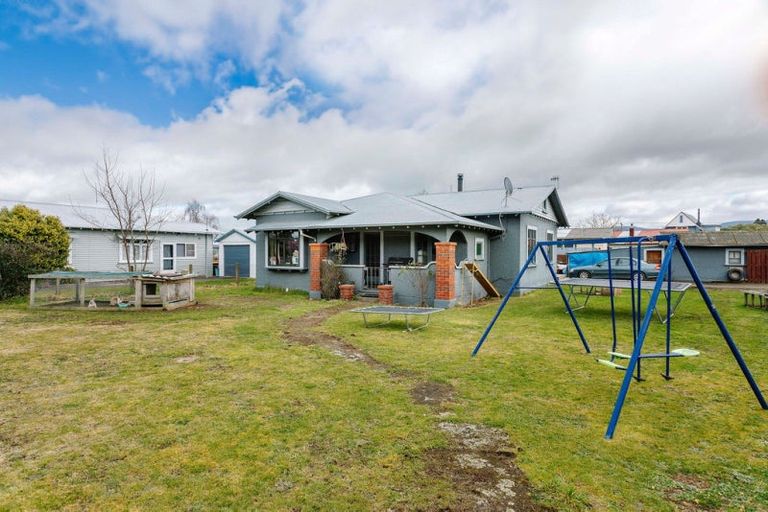Photo of property in 245 High Street, Dannevirke, 4930