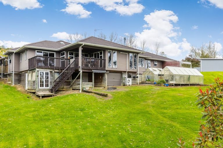 Photo of property in 158 Judge Richardson Drive, Opaheke, Papakura, 2584
