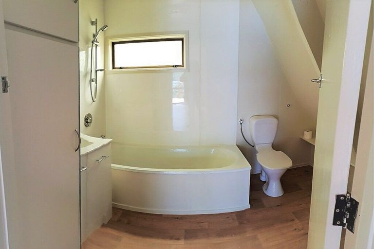 Photo of property in 25 Orowaiti Road, Westport, 7825