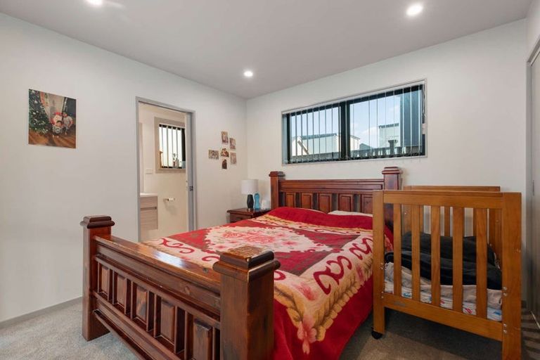 Photo of property in 29 Fredrick Hanson Road, Papakura, 2110