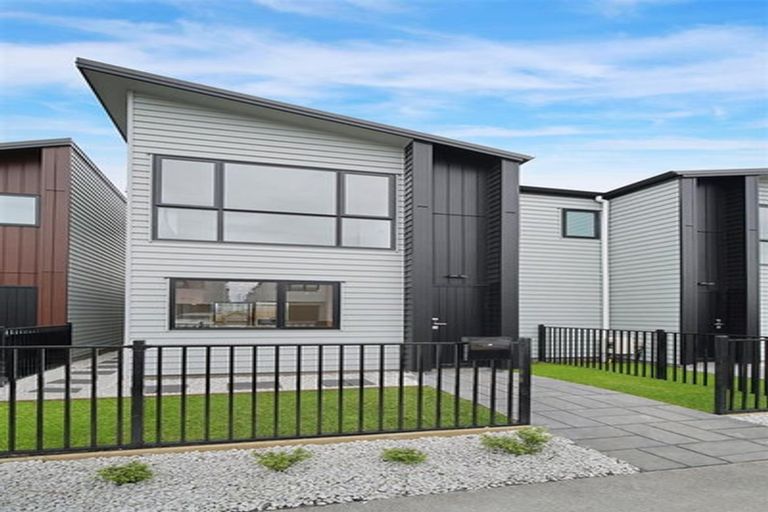 Photo of property in 7 Bei Road, Papakura, 2110