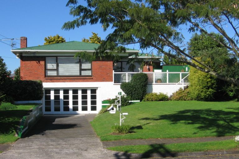 Photo of property in 21 Fairview Road, Papatoetoe, Auckland, 2025